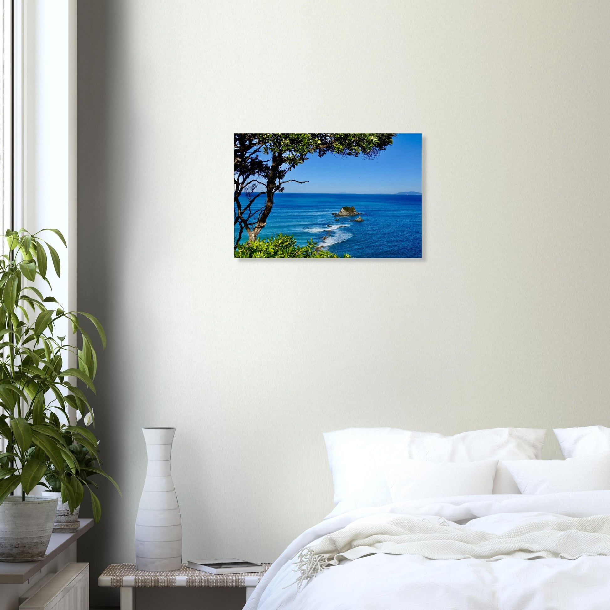 sentinel rock nz, howling wolf nz, mangawhai heads nz, mangawhai heads surf beach nz, surf beach nz, beach nz, surf nz, high tide nz, piwaka prints, piwaka prints nz, canvas nz, canvas art nz, blue nz, green nz, ocean nz, summer nz,
